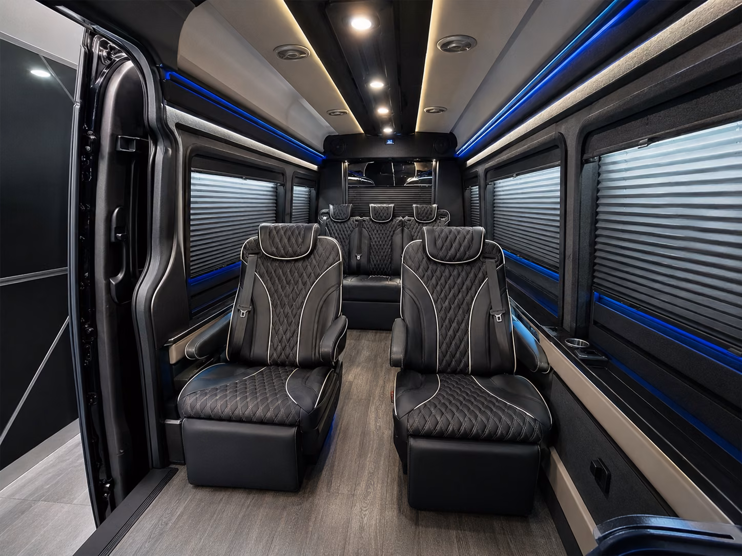 busrentalkettering com can handle corporate airport shuttles across the dayton metro
