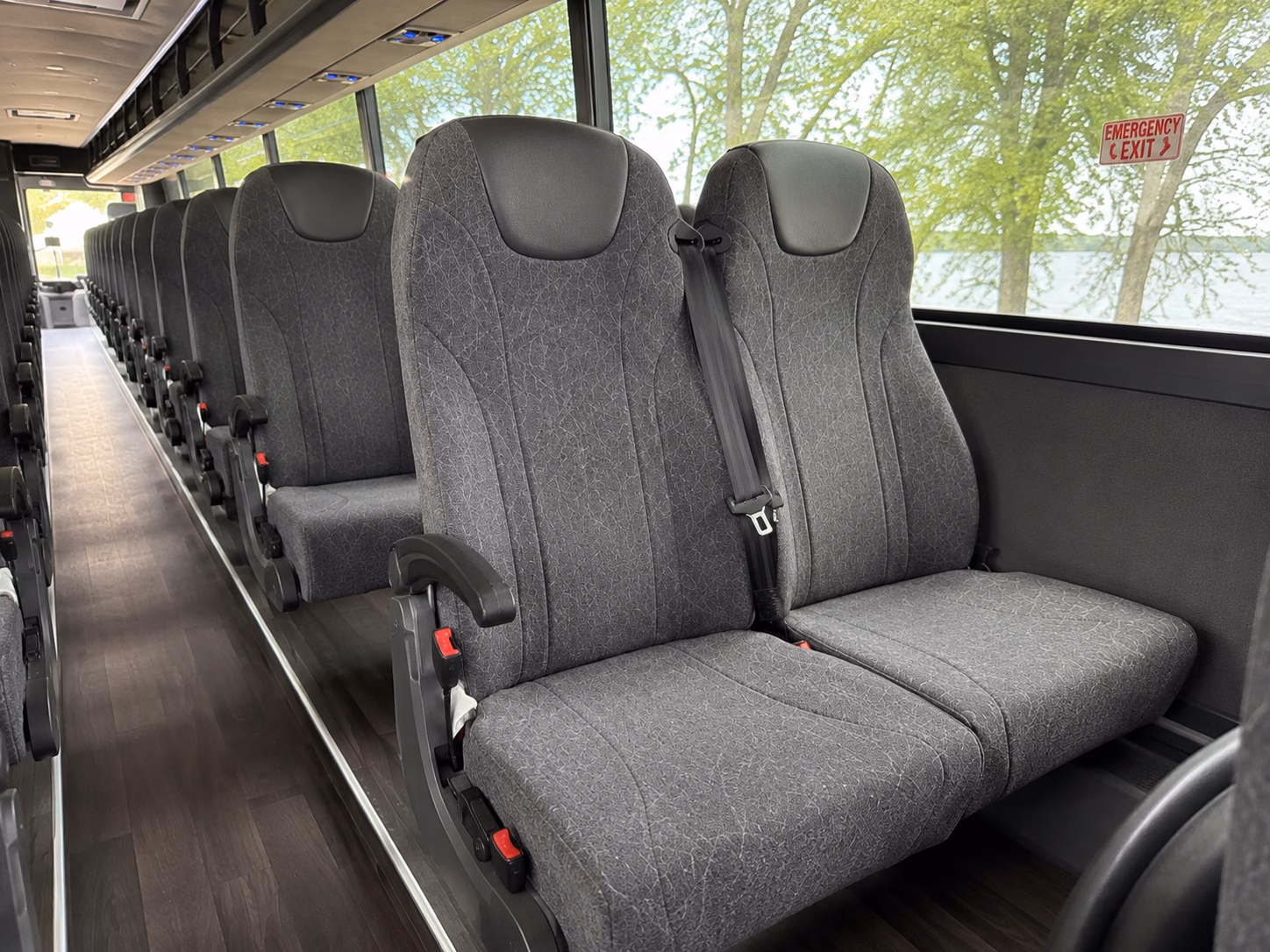 compare group transportation in kettering in one search