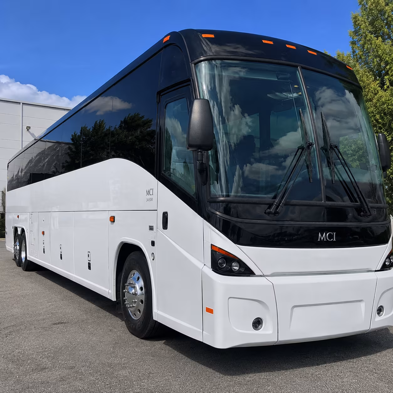 daily commuter shuttles along kettering s busiest corridors