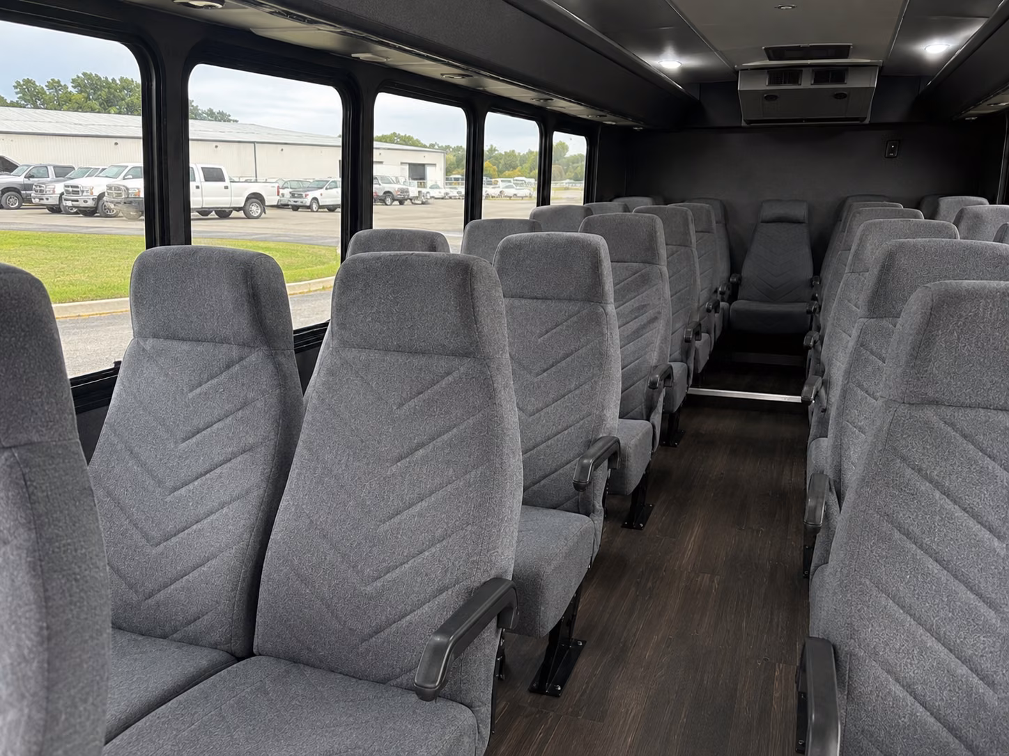 minibuses and motorcoaches to the boonshoft museum of discovery