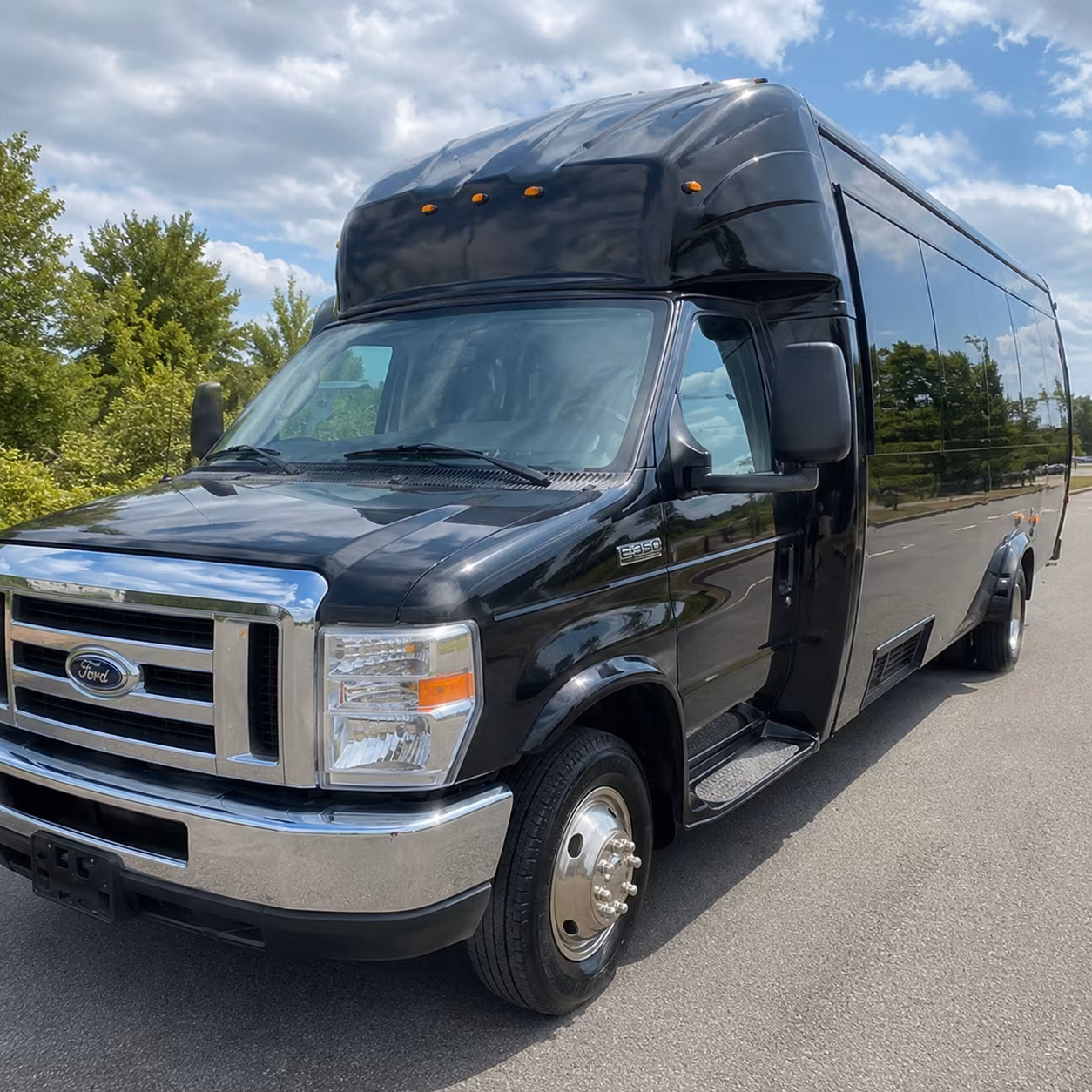 party bus wine crawls through dayton s craft brewery and urban winery scene