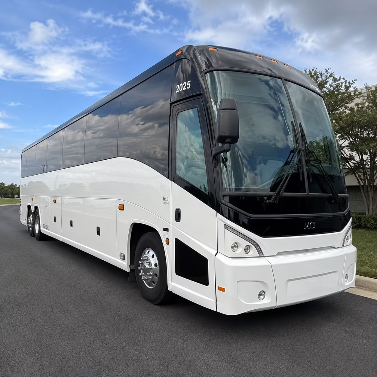 summer concert shuttle buses to fraze pavilion in kettering